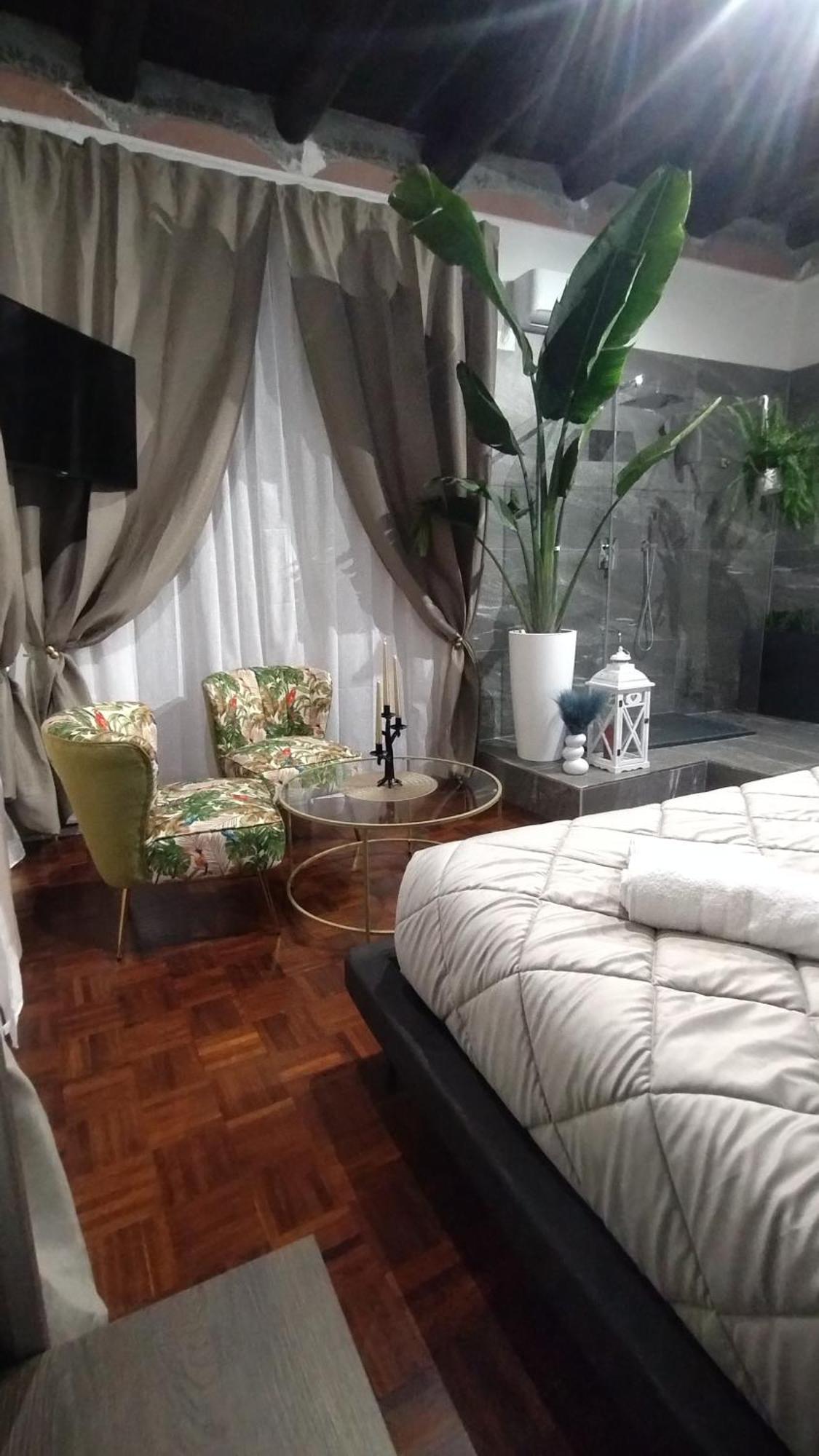 Plebiscito Suite Apartment ナポリ エクステリア 写真
